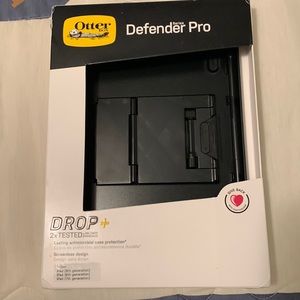 OTTER BOX DEFENDER PRO